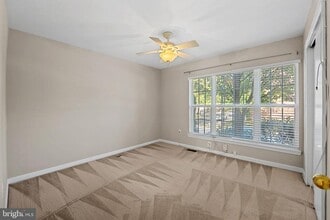 23404 Rainbow Arch Dr in Clarksburg, MD - Building Photo - Building Photo
