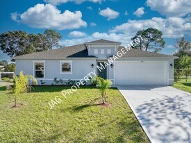 845 Fulda Ave NW in Palm Bay, FL - Building Photo