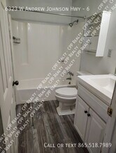 6323 W Andrew Johnson Hwy in Morristown, TN - Building Photo - Building Photo