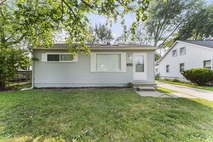 28735 Brentwood St in Southfield, MI - Building Photo