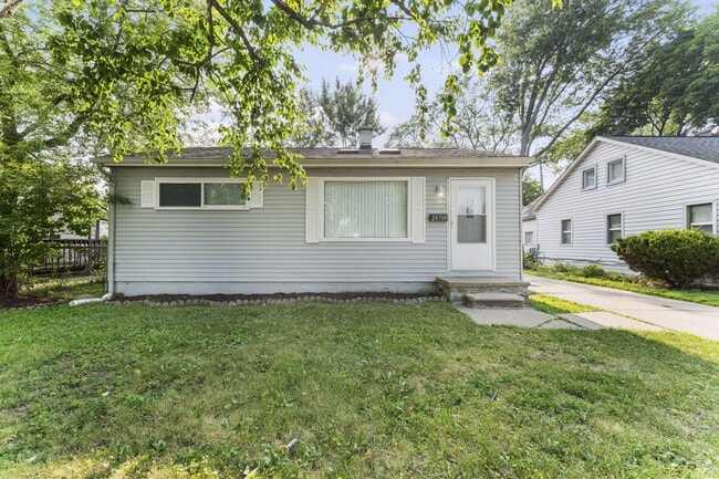 property at 28735 Brentwood St