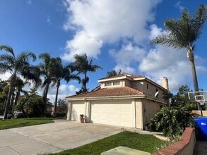 5101 Vía Mindanao in Oceanside, CA - Building Photo - Building Photo