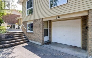 791 Sunnypoint Dr in Newmarket, ON - Building Photo - Building Photo