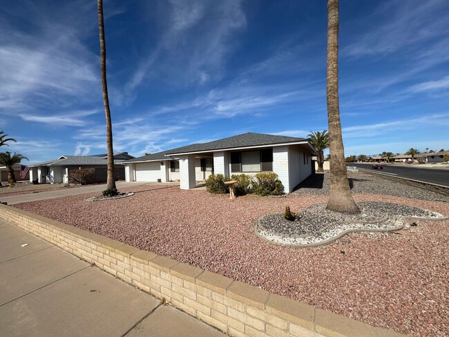 12402 W Allegro Dr in Sun City West, AZ - Building Photo - Building Photo