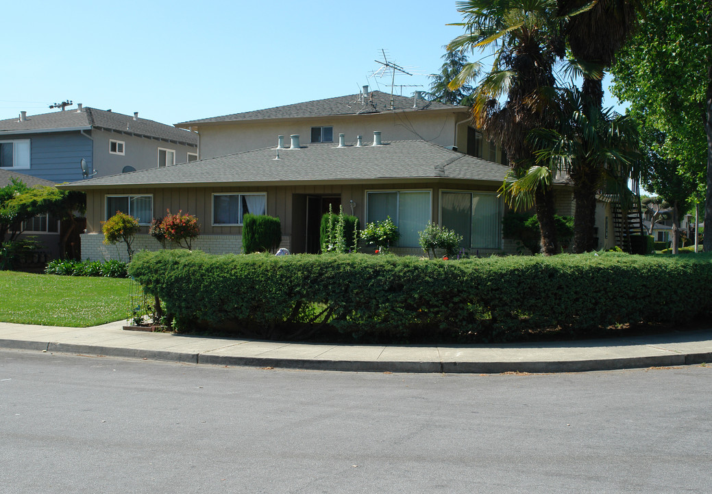 476 Firloch Ave in Sunnyvale, CA - Building Photo