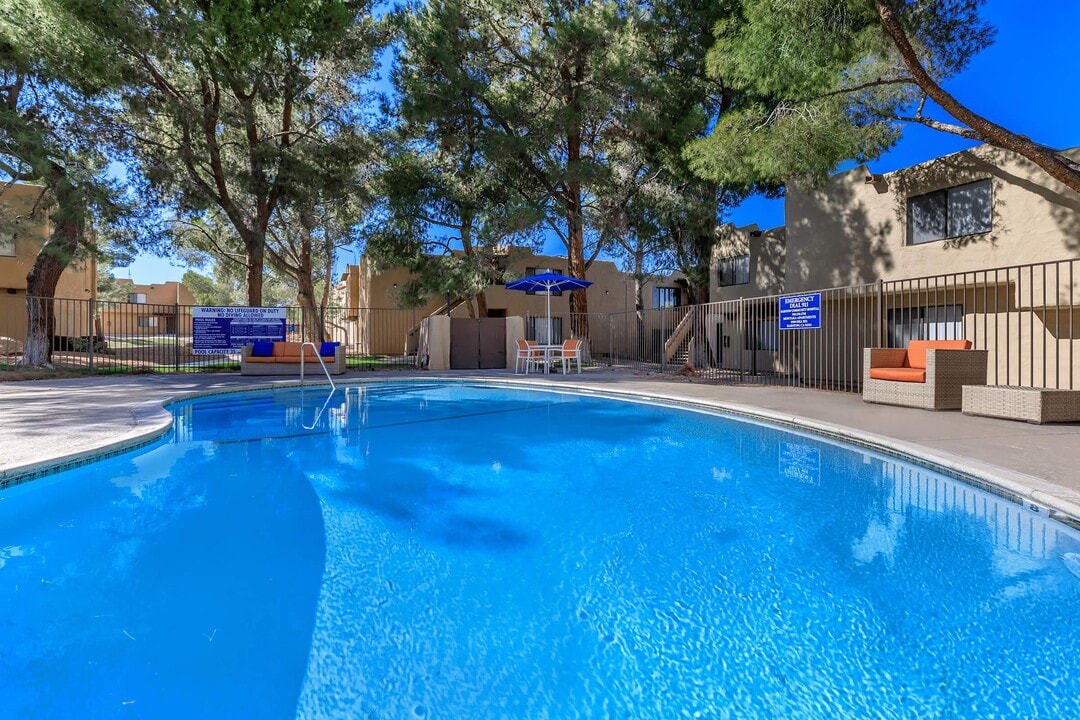 Montara Apartments in Barstow, CA - Building Photo