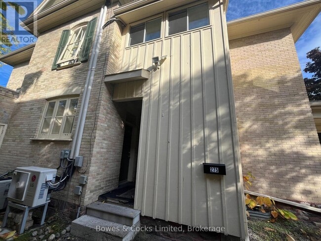 275 Rubidge St in Peterborough, ON - Building Photo - Building Photo