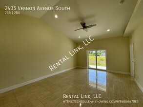 2435 Vernon Ave S in Lehigh Acres, FL - Building Photo - Building Photo