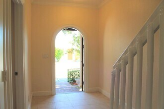 531 S Federal Hwy in Lake Worth Beach, FL - Foto de edificio - Building Photo