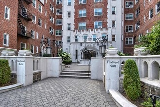 60 Broad St W in Mount Vernon, NY - Building Photo - Building Photo