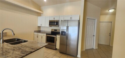 1107 Andalusia Blvd in Cape Coral, FL - Building Photo - Building Photo