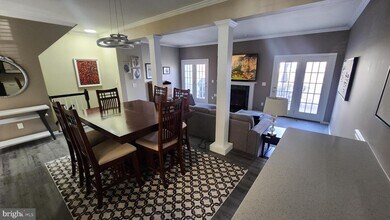 44000 Kings Arms Square in Ashburn, VA - Building Photo - Building Photo