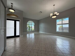 14228 NW 19th St in Pembroke Pines, FL - Building Photo - Building Photo