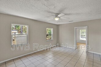 2840 Van Gundy Rd in Jacksonville, FL - Building Photo - Building Photo