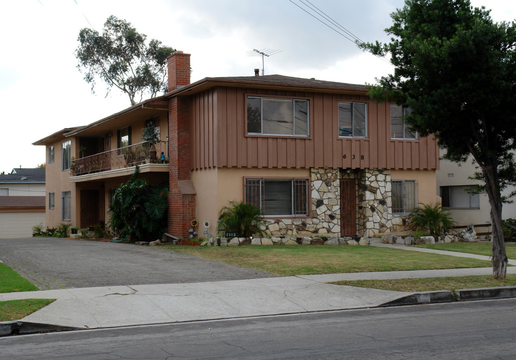 638 Hill St in Inglewood, CA - Building Photo