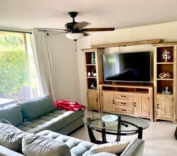 107 Yacht Club Way in Hypoluxo, FL - Building Photo - Building Photo