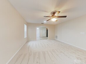 627 Welcome Home Dr in Middleburg, FL - Building Photo - Building Photo