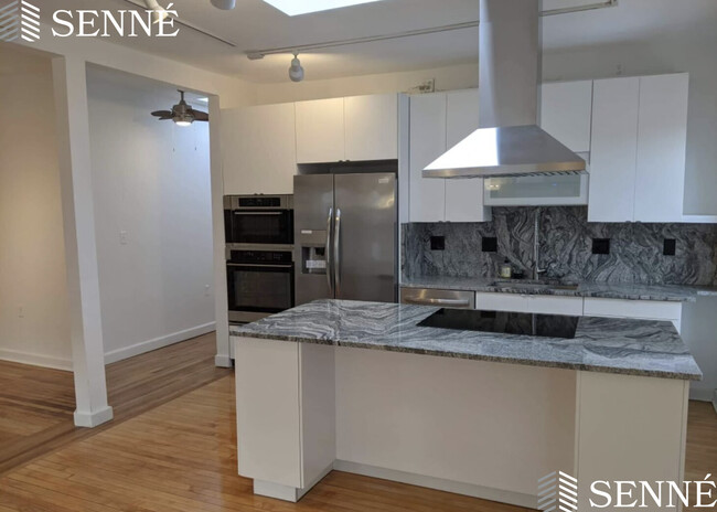 229 Harvard St, Unit 1 in Cambridge, MA - Foto de edificio - Building Photo