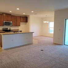 4057 Serene Water Ave in Eustis, FL - Building Photo - Building Photo