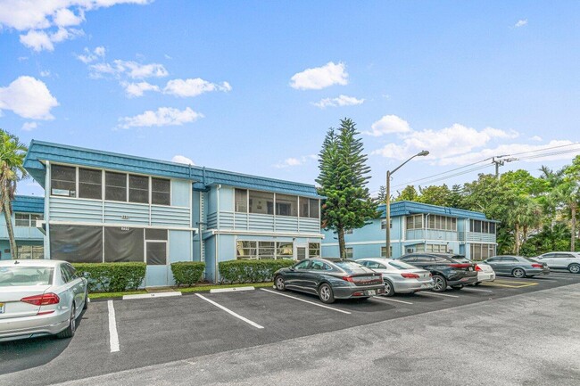 260 Brittany F in Delray Beach, FL - Building Photo - Building Photo