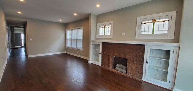 4138 W Barry Ave in Chicago, IL - Building Photo - Building Photo