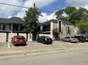 3910 McDuffie in Houston, TX - Building Photo - Building Photo