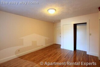 402 Highland Ave, Unit #1 in Somerville, MA - Building Photo - Building Photo