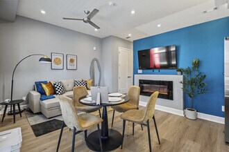 1812 Hickory St, Unit SI ID1383539P in Dallas, TX - Foto de edificio - Building Photo