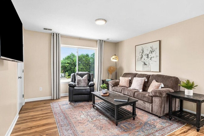 18308 Mesle St, Unit SI ID1032362P in Roseville, MI - Foto de edificio - Building Photo