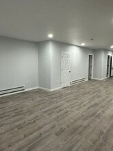 533 W State St in Larksville, PA - Foto de edificio - Building Photo