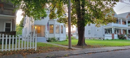 628 25th St in Niagara Falls, NY - Building Photo - Building Photo