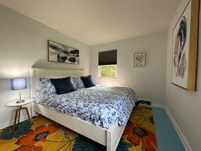 918 W 4th St in Bloomington, IN - Foto de edificio - Building Photo