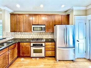 1428 Olden Ln in Atlanta, GA - Building Photo - Building Photo