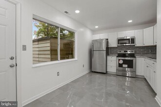 924 Bellows Ave in Fredericksburg, VA - Building Photo - Building Photo