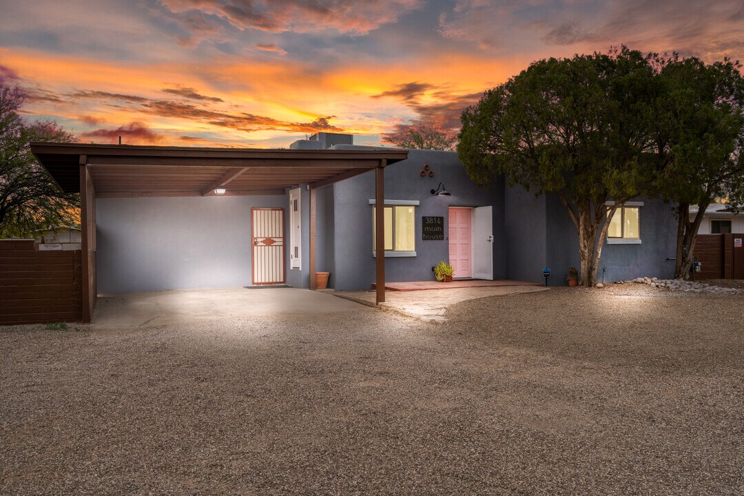 3816 E Lee St in Tucson, AZ - Building Photo