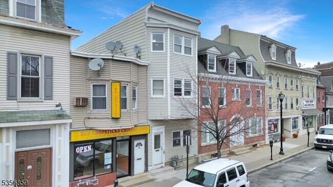 property at 377 S Main St