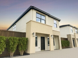 4900 Tyler Ave in McAllen, TX - Building Photo