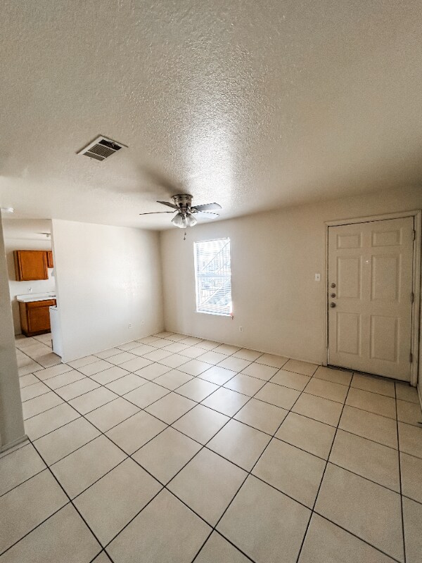 1808 Windward Dr, Unit B in Killeen, TX - Foto de edificio - Building Photo