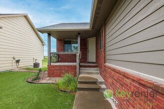 2307 Coolwater St in Kechi, KS - Building Photo - Building Photo