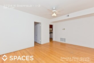 3724 N Sheffield Ave-Unit -1-3 in Chicago, IL - Foto de edificio - Building Photo