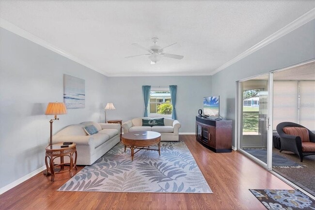 5849 Tidewood Ave in Sarasota, FL - Building Photo - Building Photo