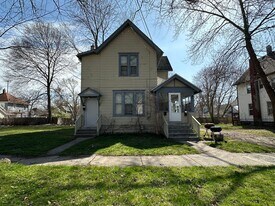 227 Orange St in Jackson, MI - Building Photo