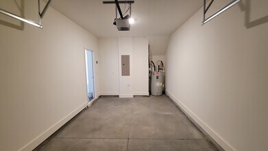 6372 Princeton Ridge Dr in Lithonia, GA - Building Photo - Building Photo