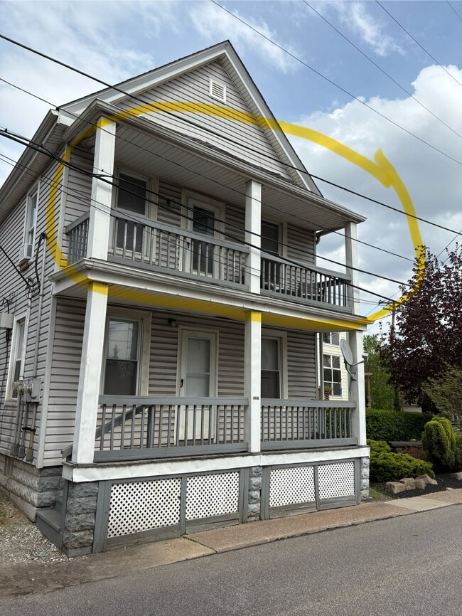 2527 Thurman Ave, Unit 4