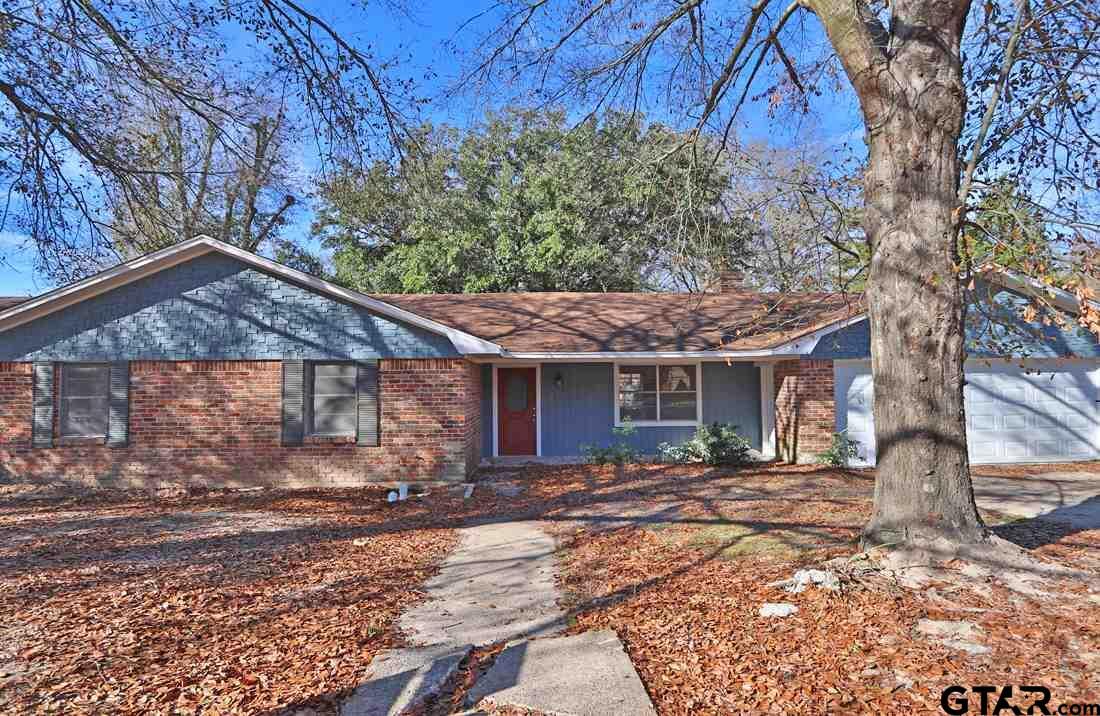 806 Neches Dr Photo