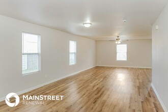 215 Farmington Dr in Harvest, AL - Building Photo - Building Photo