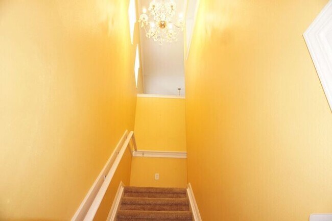 8671 Little Swift Cir in Jacksonville, FL - Building Photo - Building Photo