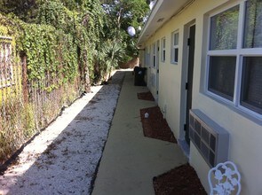 1126 SW 15th Terrace-Unit -7 in Davie, FL - Building Photo - Building Photo