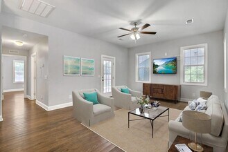 219 County Rd S-18-342 in Summerville, SC - Building Photo - Building Photo