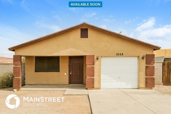 property at 2558 E Broadway Rd